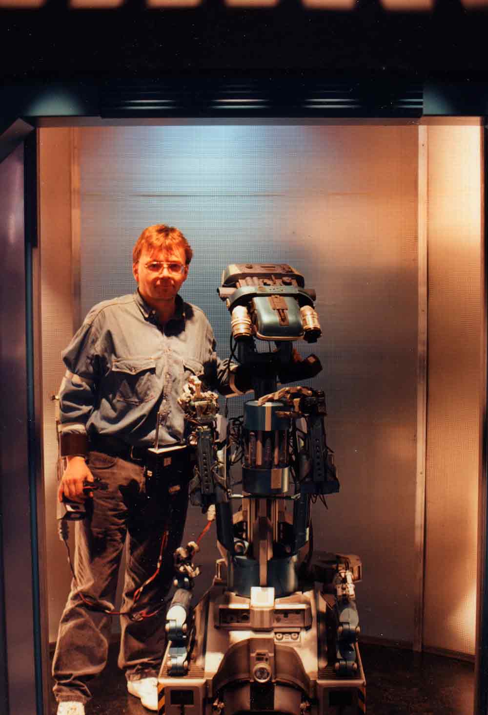 Ich und ARTIE der Roboter